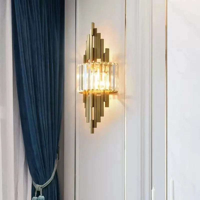 Aura Crystal Prism Sconce | Nordic Luxury Wall Light for Living Room & Hallway VelunaLumin