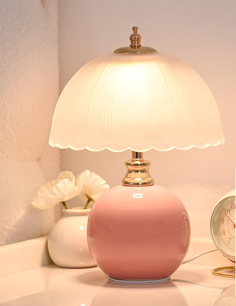 NouveauGlow Murano-Style Mushroom Lamp in Pastel Pink, with a hand-blown striped glass shade and ceramic base. VelunaLumin.